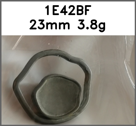 蘑菇扣_装饰_两孔图片