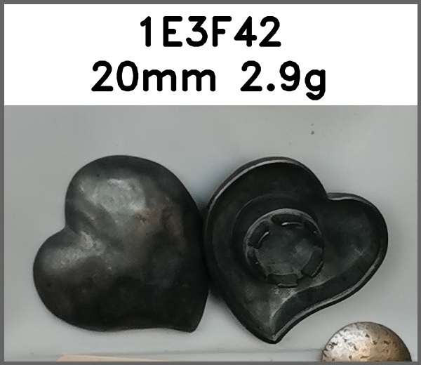 四合扣_心形图片