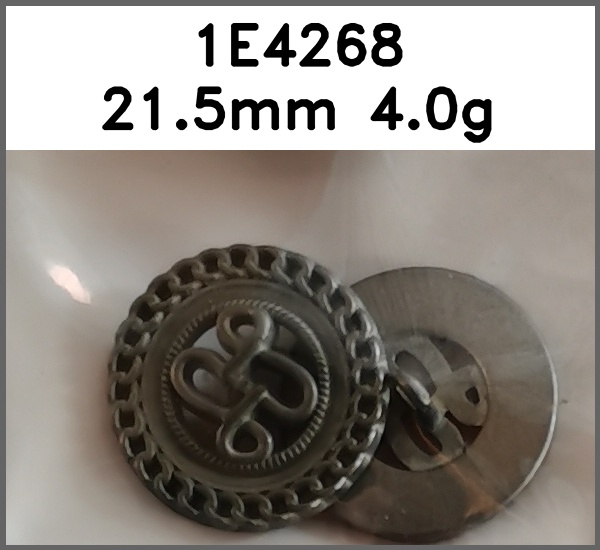 蘑菇扣_镂空_刻花图片