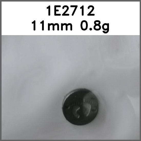 标牌_脚印_刻花_两孔_圆形图片