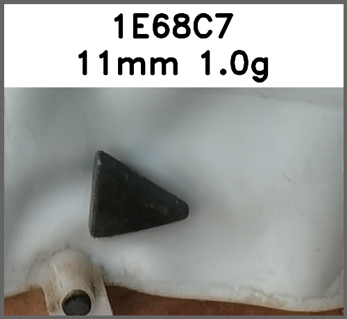 蘑菇扣_O脚_三角形图片