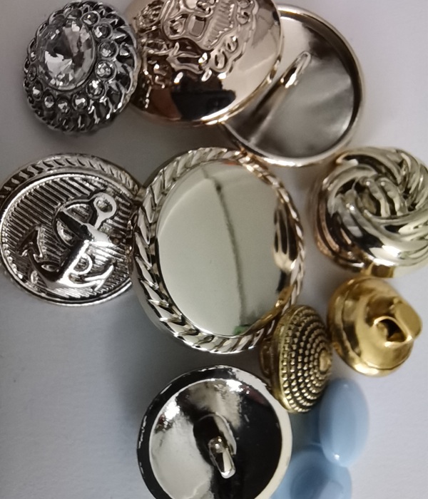 蘑菇扣, 有柄扣图片